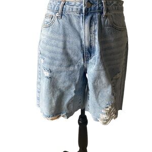 Distressed jean shorts new never worn with tags